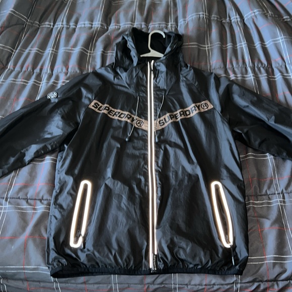 Men’s Superdry Reflective Windbreaker - Picture 2 of 4